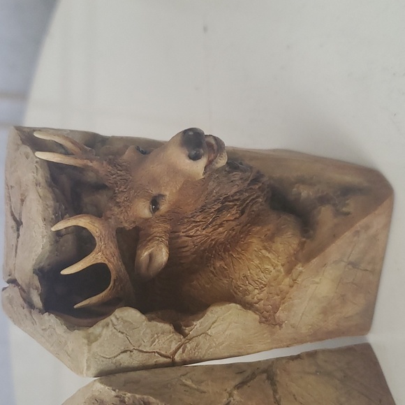 Cabin Fever Eagle and Moose Bookends - Picture 4 of 9
